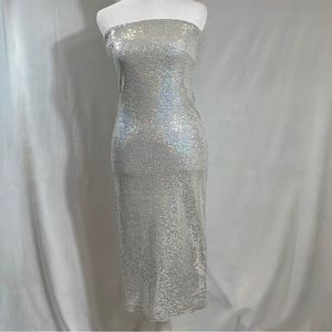 Fashion Nova NWT Always A Party Midi Dress M